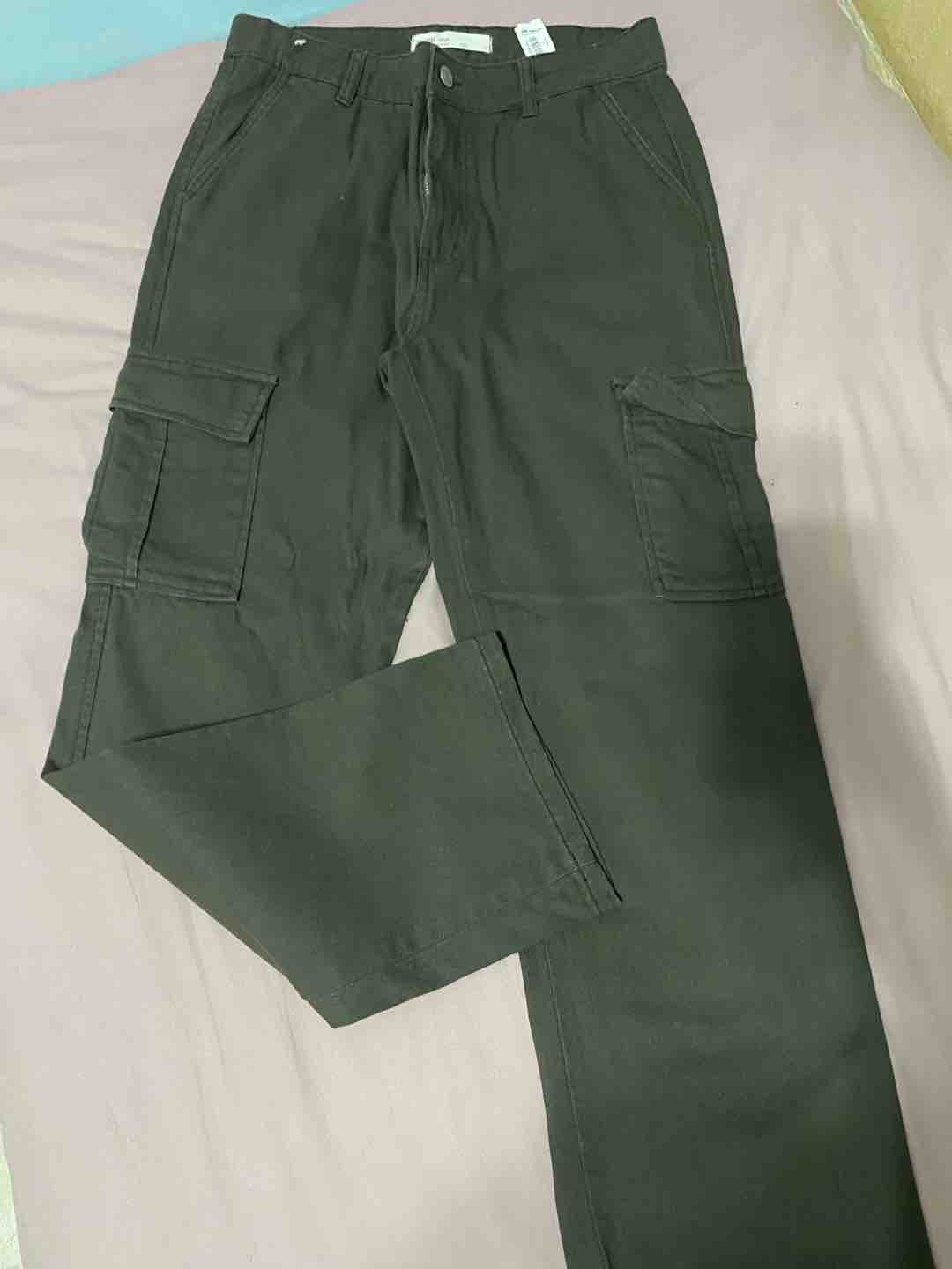cargo pants