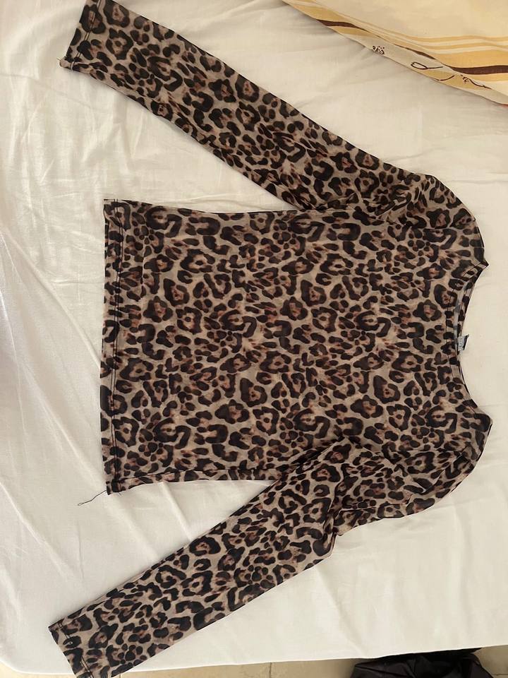 leopard top