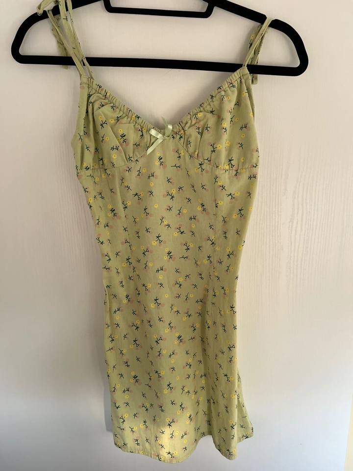 Green short floral dress