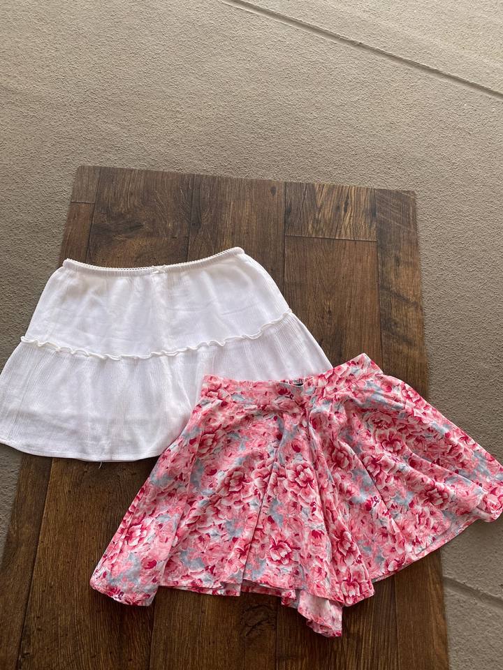 2 skorts from pull&bear and tally weiji €7 each